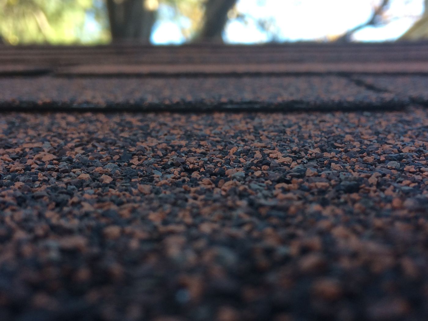 New architectural shingles laid in neat courses